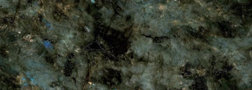 Лабрадорит Грин (Labradorite Green)